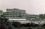 <div class=lightGallery-captions><p>Fachada del Hospital de Mutua Montañesa</p><p></p><h4>Material cedido por 007 - MUTUA MONTAÑESA</h4><span>1971</span></div>